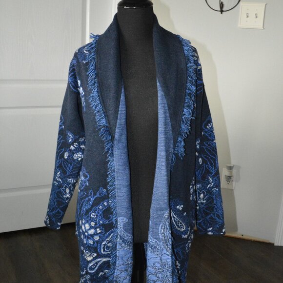 Chico Blue and White Textured Knit Sweater Cardigan Women's size Small - Picture 1 of 6